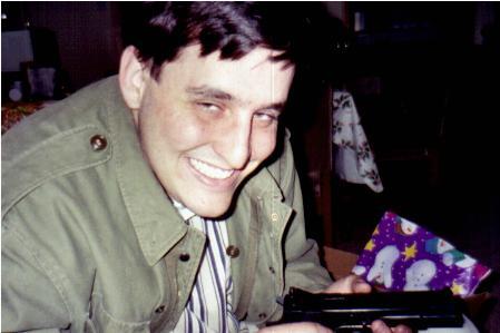 chris1.jpg (21427 bytes)